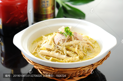 咸肉安吉笋